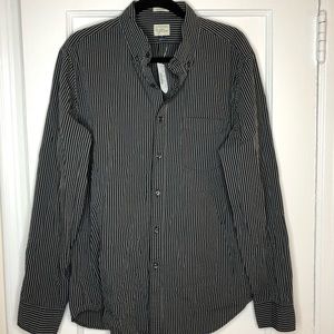Men’s seersucker button up